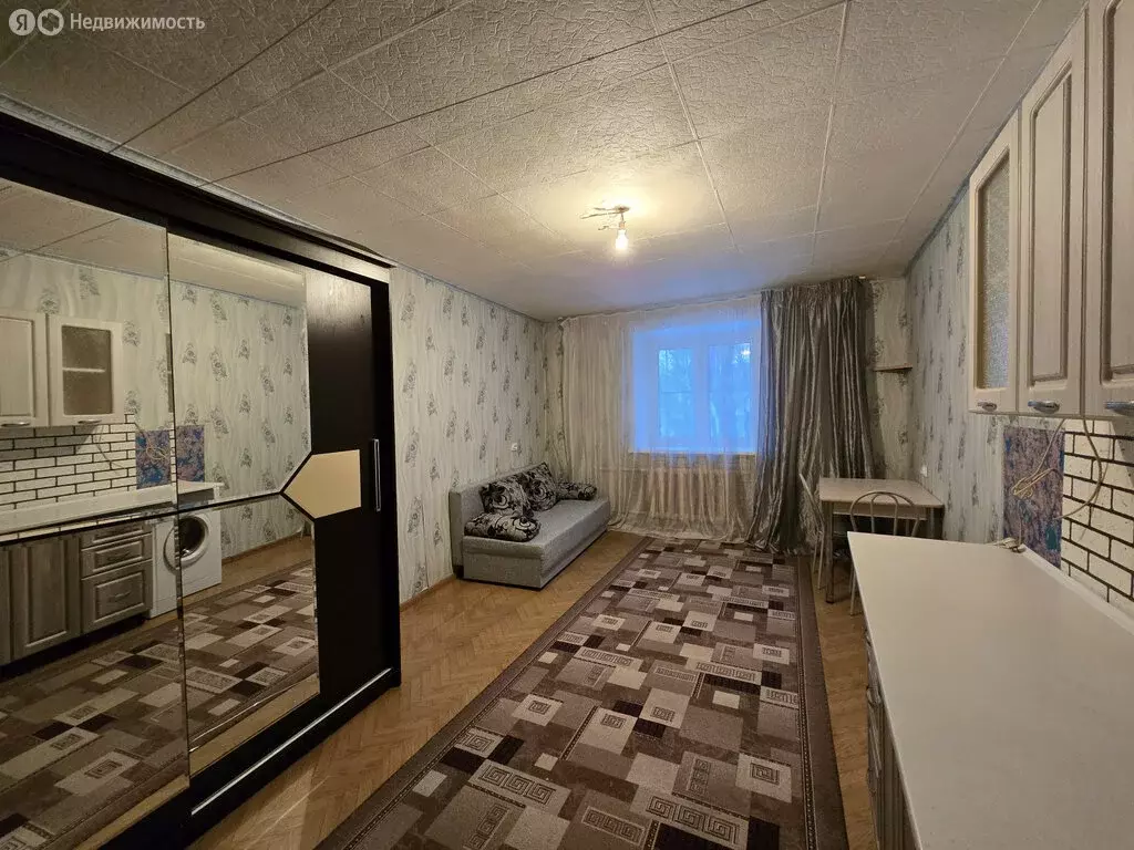 1к в 5-комнатной квартире (19.3 м) - Фото 1