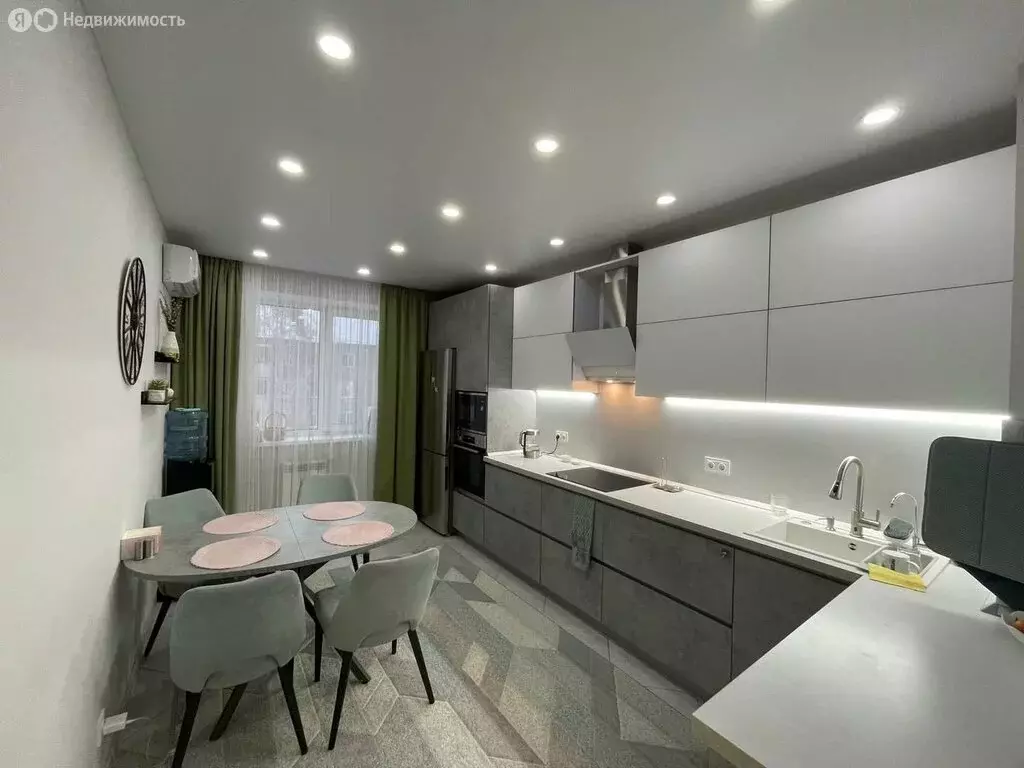 2-комнатная квартира: Самара, проспект Карла Маркса, 4Б (71.7 м) - Фото 1