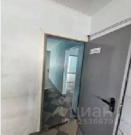 Офис в Ханты-Мансийский АО, Когалым Ленинградская ул., 2 (96 м) - Фото 2