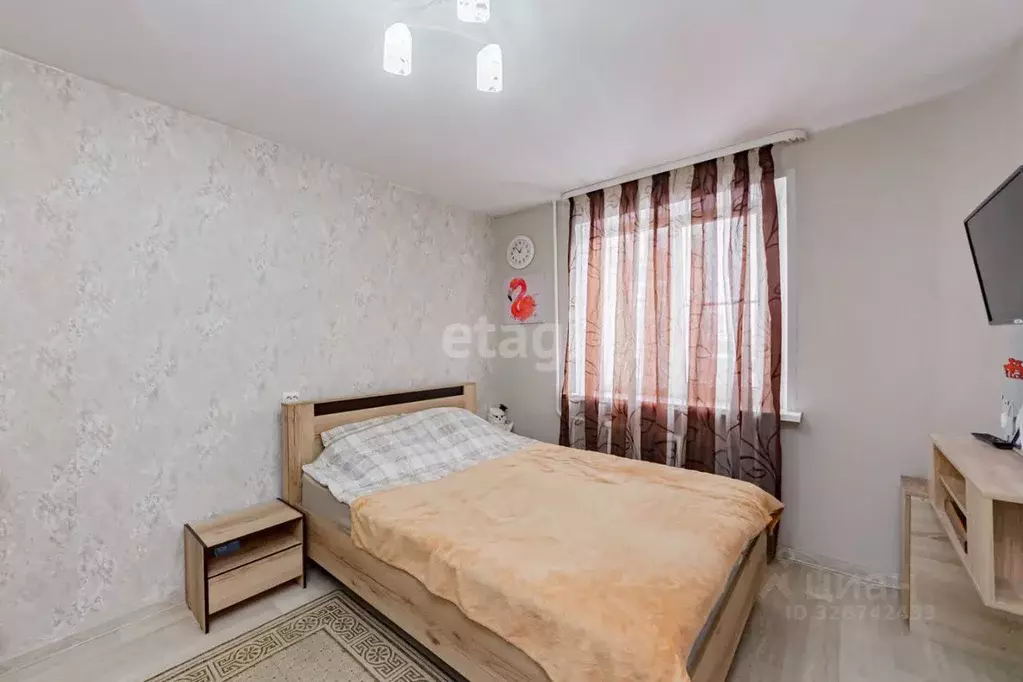 2-к кв. Тюменская область, Тюмень ул. Александра Логунова, 4/4 (52.9 ... - Фото 2