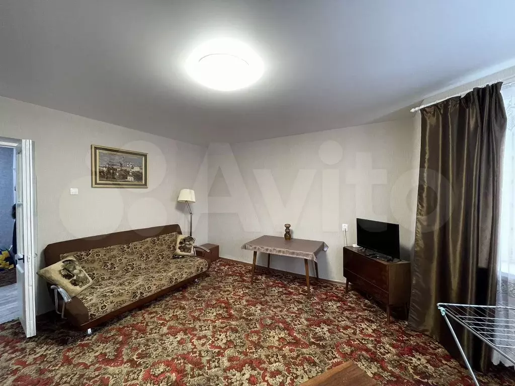 3-к. квартира, 70 м, 2/4 эт. - Фото 1