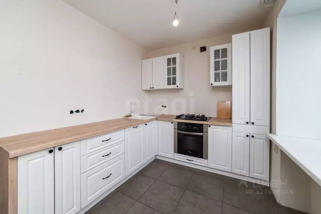 3-к кв. Курганская область, Курган ул. Савельева, 42 (76.4 м) - Фото 1