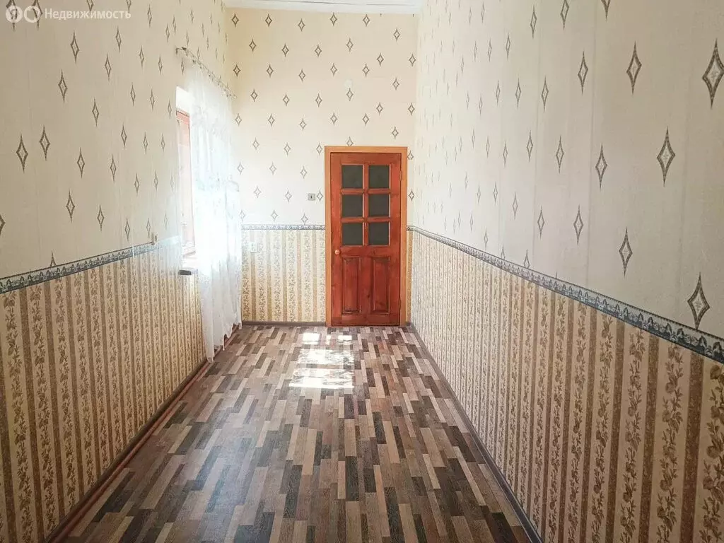 2-комнатная квартира: Красные Баррикады, Первомайская улица, 12Б (73.1 ... - Фото 2