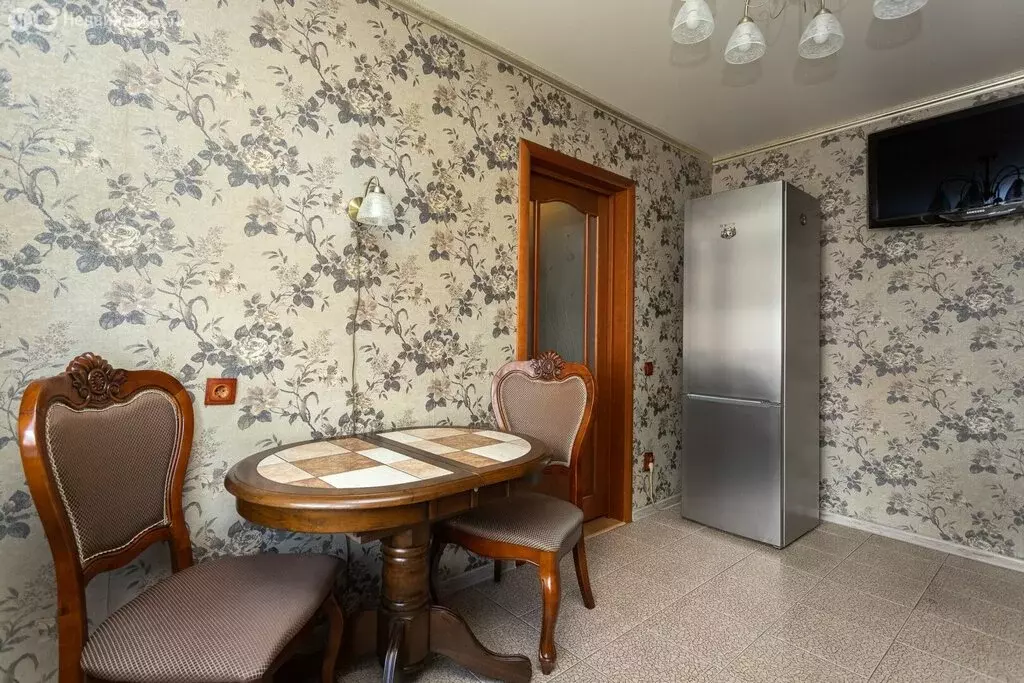 2-комнатная квартира: Калининград, улица Ульяны Громовой, 125 (56.2 м) - Фото 1