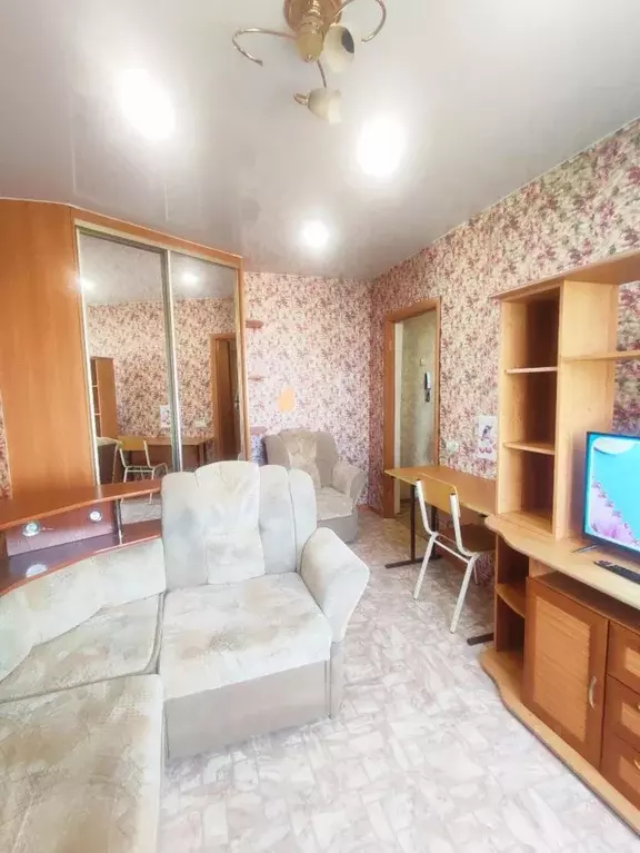 1-к кв. Омская область, Омск Краснознаменная ул., 10 (28.8 м) - Фото 2