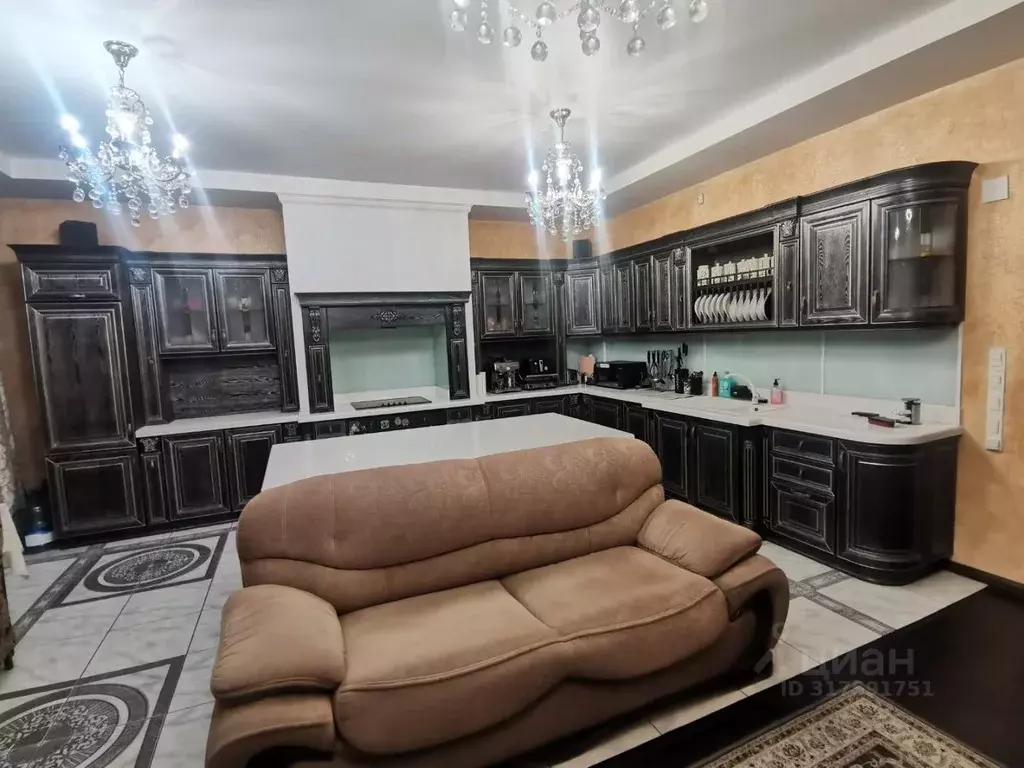 3-к кв. Алтайский край, Бийск Советская ул., 206/1 (96.0 м) - Фото 1
