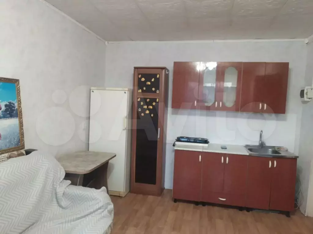 Комната 18 м в 8-к., 4/5 эт. - Фото 1