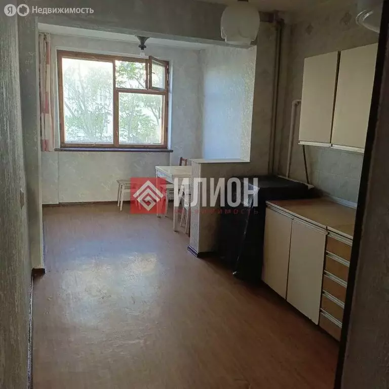 3-комнатная квартира: Севастополь, улица Лизы Чайкиной, 99К2 (86.6 м) - Фото 1