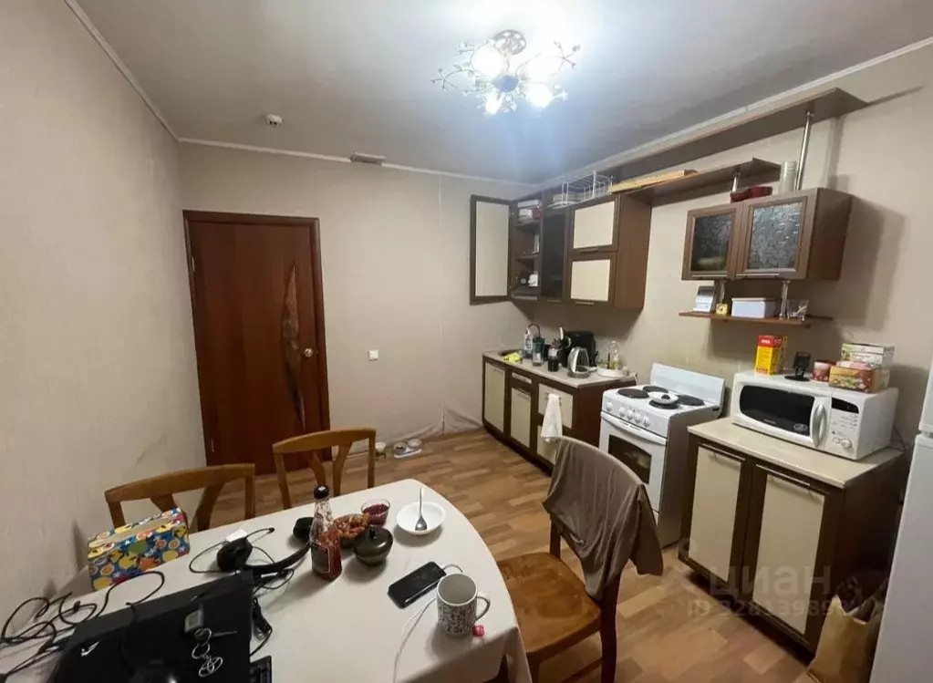 2-к кв. Иркутская область, Иркутск ул. Петрова, 56А (60.0 м) - Фото 1