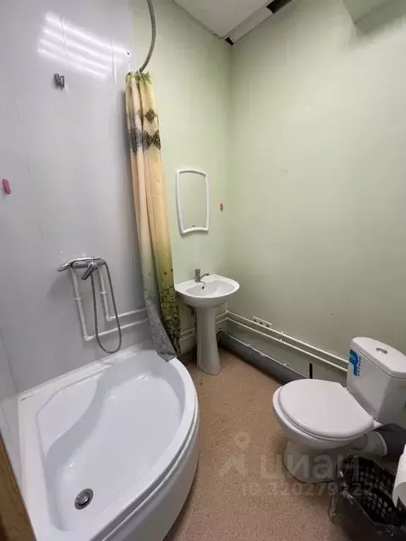 Комната Красноярский край, Ужур ул. Ленина, 36 - Фото 2