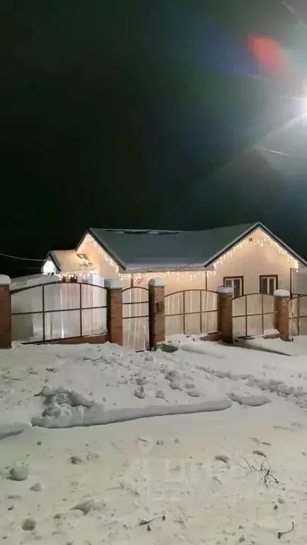 Дом в Башкортостан, Белорецкий район, с. Абзаково ул. Куян-таш, 1/1 ... - Фото 1