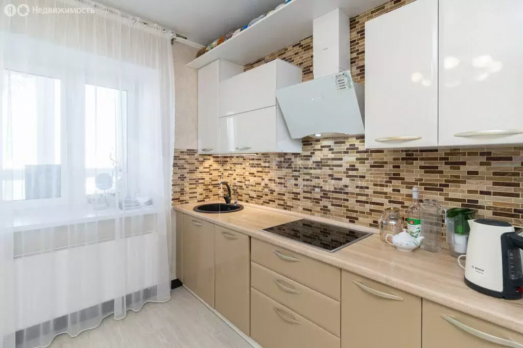 2-комнатная квартира: Тюмень, Суходольская улица, 23 (66.9 м) - Фото 2