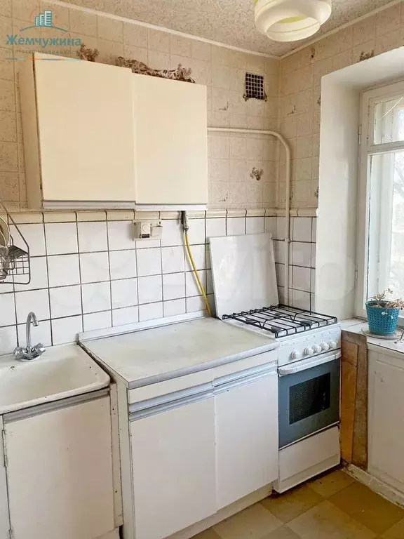 2-к. квартира, 50 м, 5/5 эт. - Фото 0