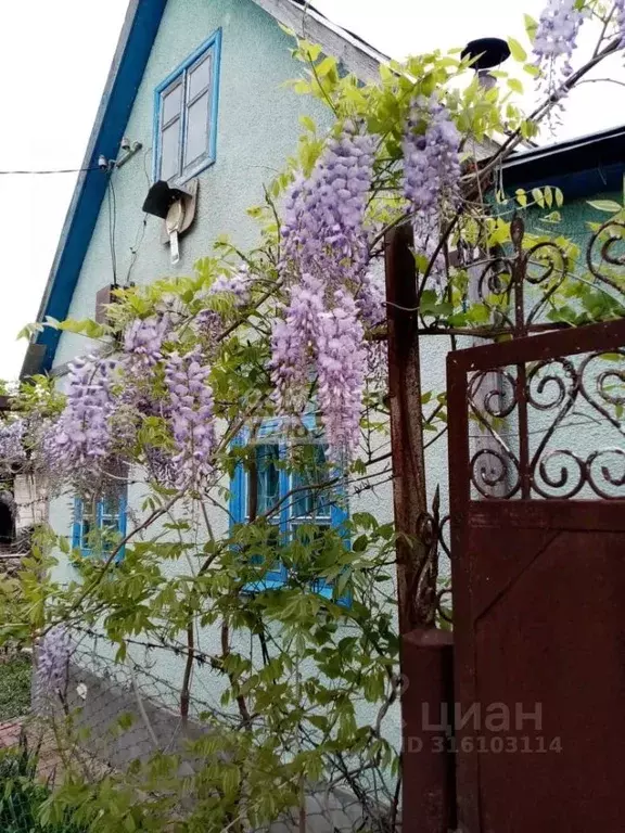 Дом в Кабардино-Балкария, Нарткала Урванский район, ул. О. Кошевого ... - Фото 0