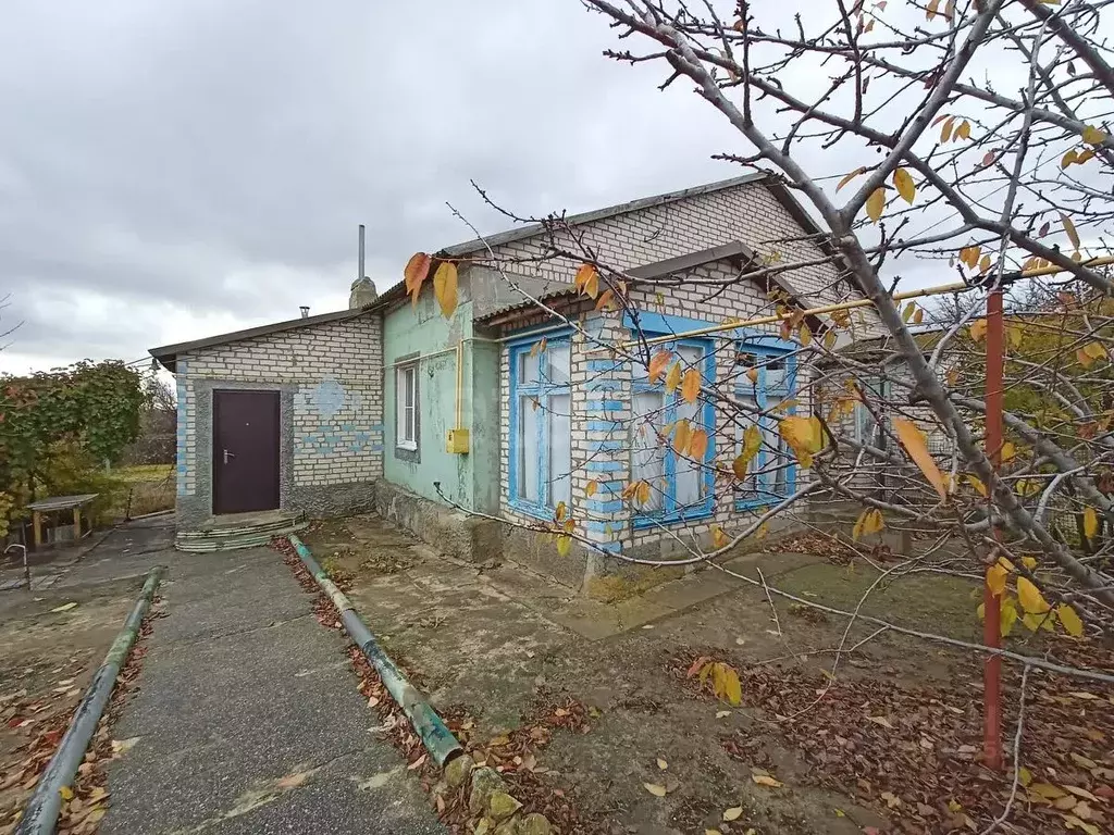 Дом в Волгоградская область, Дубовский район, Горнобалыклейское с/пос, ... - Фото 1