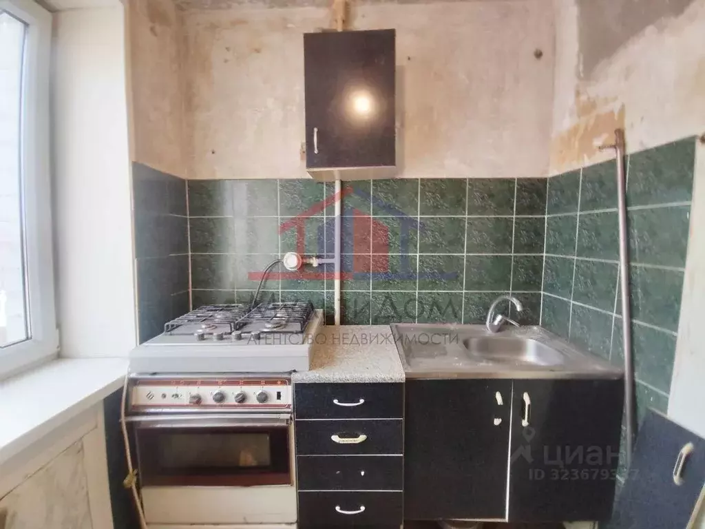 3-к кв. Белгородская область, Губкин Пролетарская ул., 4 (50.07 м) - Фото 2