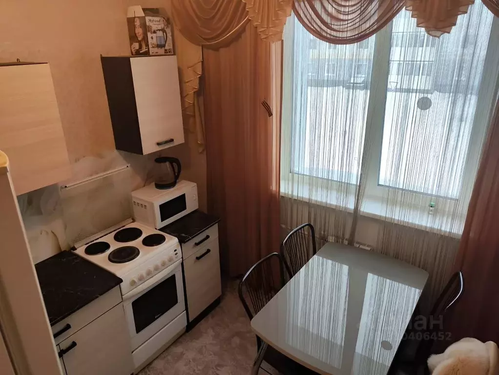 2-к кв. Ханты-Мансийский АО, Когалым ул. Дорожников, 2 (54.0 м) - Фото 0