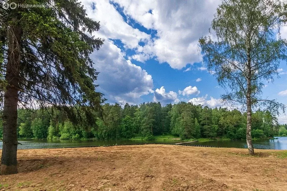 Участок в деревня Бузланово, Центральная улица, 81 (276 м) - Фото 1