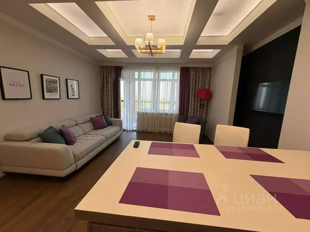 2-к кв. Иркутская область, Иркутск Депутатская ул., 84/2 (70.0 м) - Фото 1