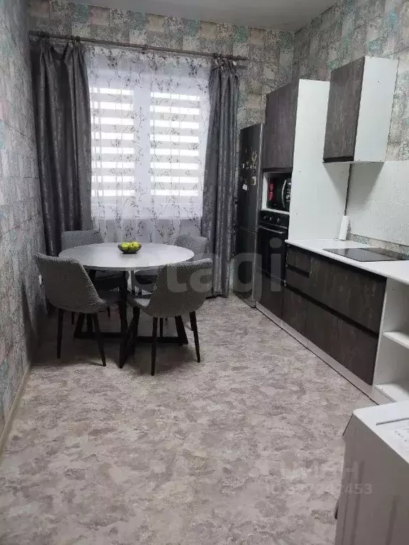 2-к кв. Ямало-Ненецкий АО, Муравленко ул. Энтузиастов, 5 (54.0 м) - Фото 0