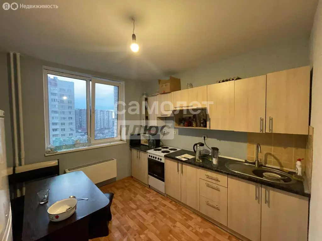3-комнатная квартира: Ставрополь, улица Южный Обход, 55/13 (72 м) - Фото 1