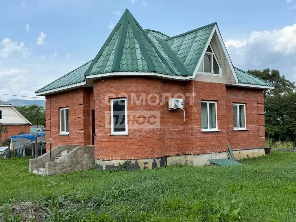 Дом в Приморский край, Партизанский муниципальный округ, с. Сергеевка ... - Фото 1