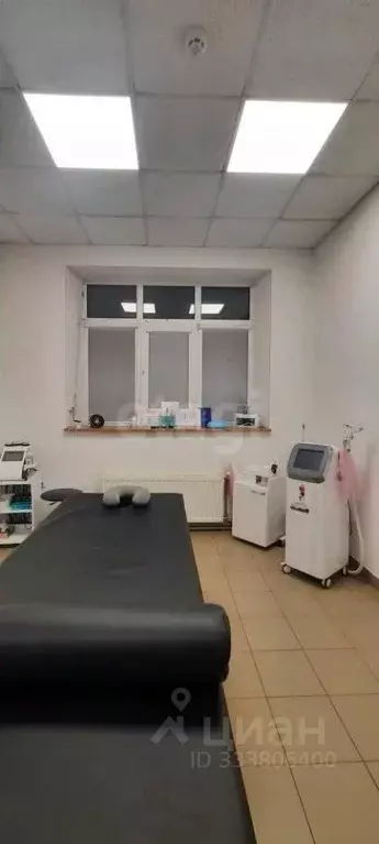 Помещение свободного назначения в Калининградская область, Черняховск ... - Фото 1