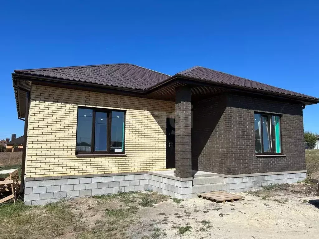 Дом в Белгородская область, Белгородский район, Разумное рп ул. ... - Фото 1