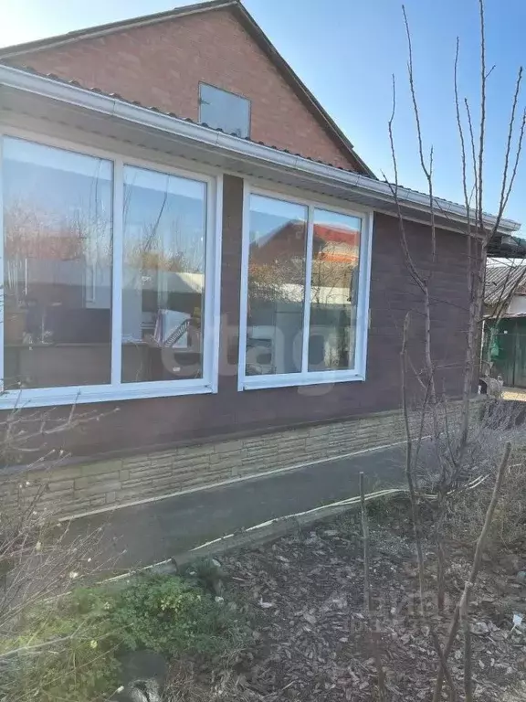 Дом в Ростовская область, Егорлыкская ст-ца ул. Патоличева (67 м) - Фото 1