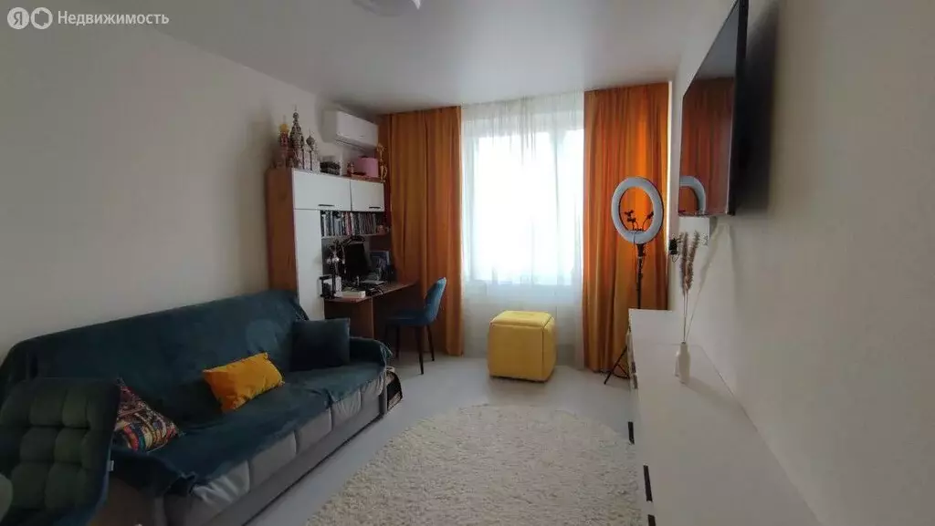 1-комнатная квартира: Тюмень, Харьковская улица, 72Б (43.9 м) - Фото 1