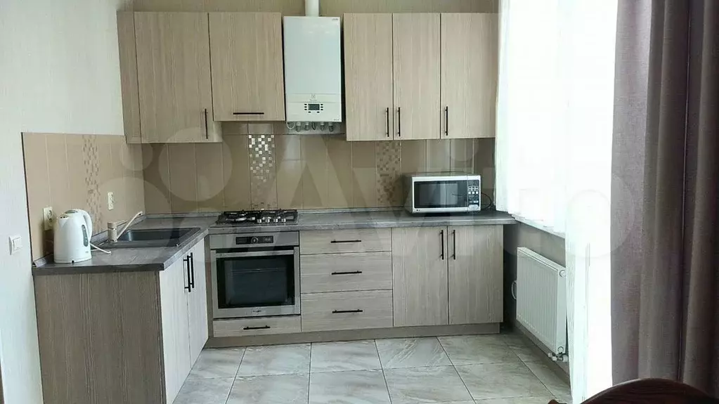 1-к. квартира, 42 м, 2/3 эт. - Фото 0