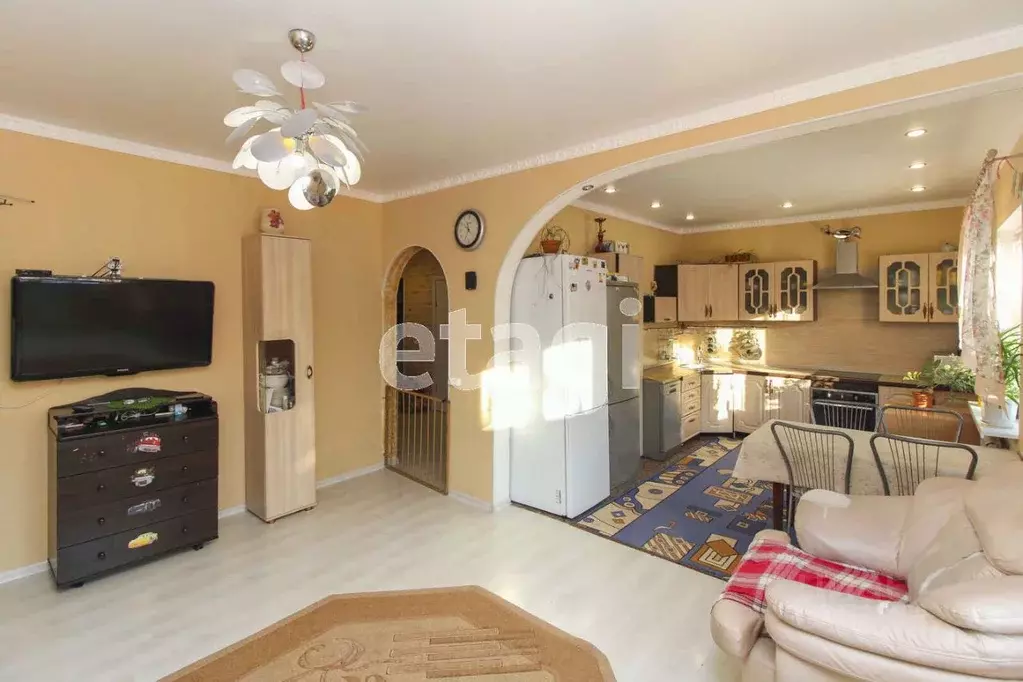 Дом в Тюменская область, Тюмень ул. Максима Горького (192 м) - Фото 1