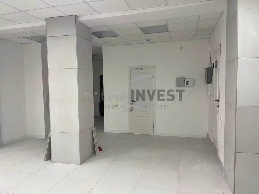 Торговая площадь в Челябинская область, Челябинск Новороссийская ул., ... - Фото 1