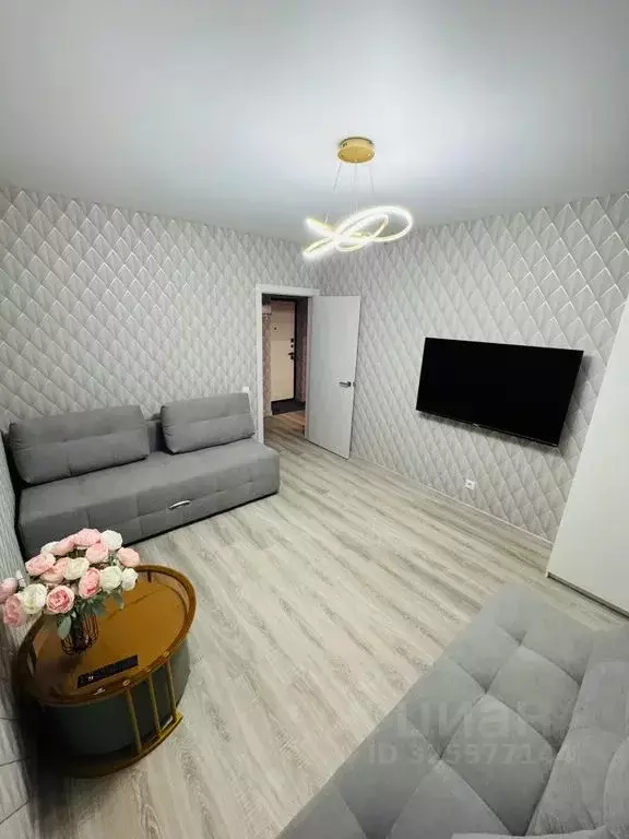 1-к кв. Татарстан, Казань ул. Назиба Жиганова, 2А (32.0 м) - Фото 2