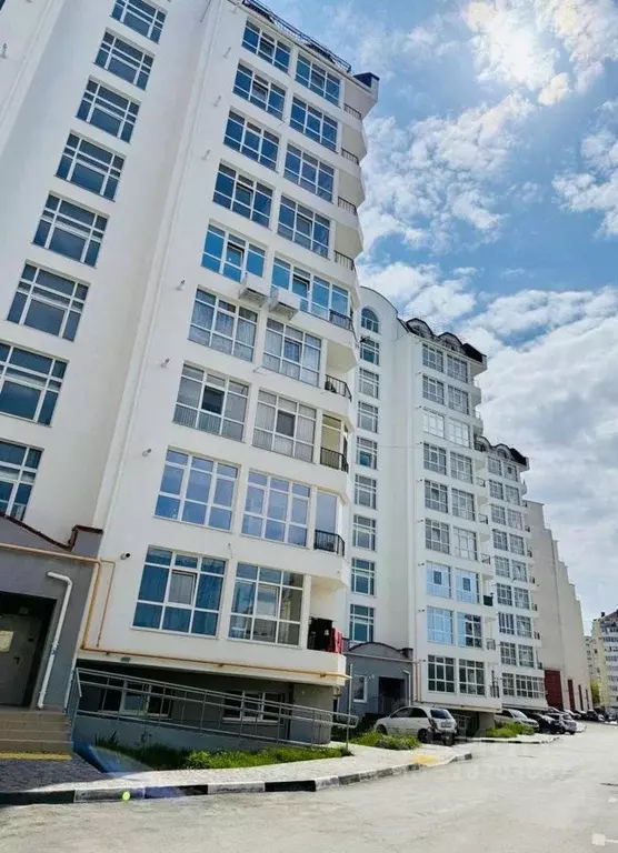 2-к кв. Севастополь просп. Генерала Острякова, 242 (67.0 м) - Фото 0