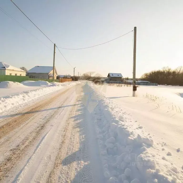 Участок в Белгородская область, Старооскольский городской округ, с. ... - Фото 2
