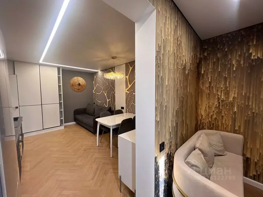 2-к кв. Краснодарский край, Сочи Адлер жилрайон, ул. Белых Акаций, 34 ... - Фото 2