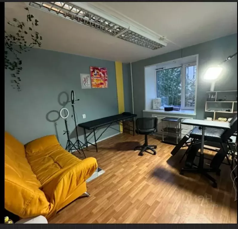 Помещение свободного назначения в Ханты-Мансийский АО, Сургут проезд ... - Фото 1