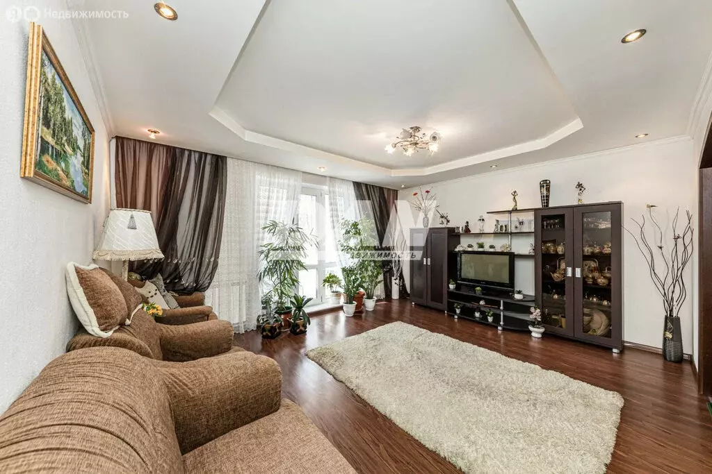 3-комнатная квартира: Челябинск, 2-я Эльтонская улица, 24 (67.9 м) - Фото 1