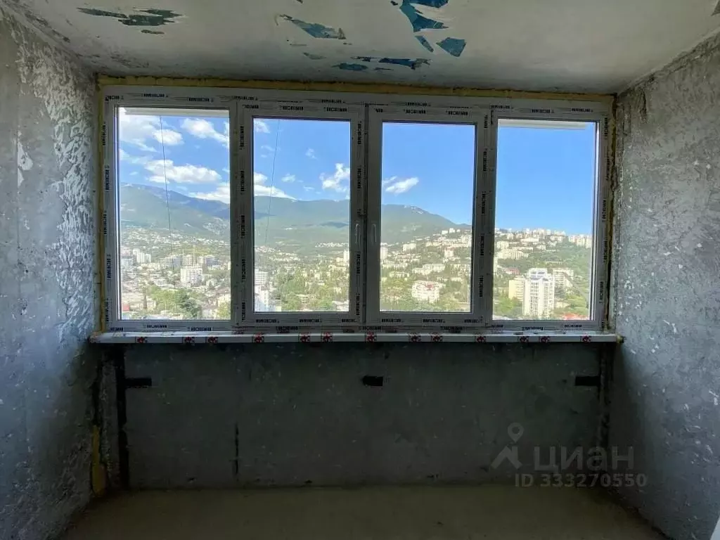 2-к кв. Крым, Ялта ул. Октябрьская, 6 (63.4 м) - Фото 2