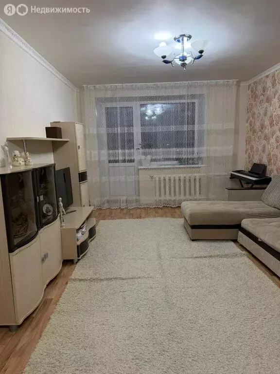 3-комнатная квартира: Туймазы, улица 70 лет Октября, 5А (62.2 м) - Фото 2