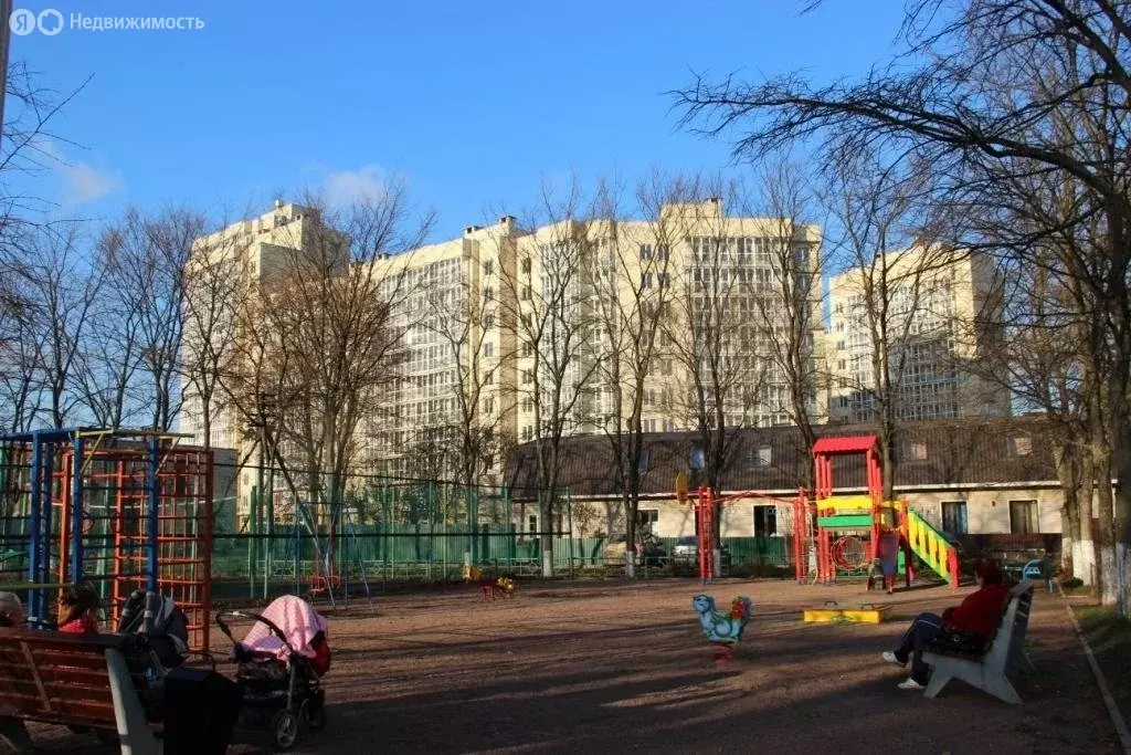 3-комнатная квартира: городской посёлок Янино-1, Кольцевая улица, 8к2 ... - Фото 2
