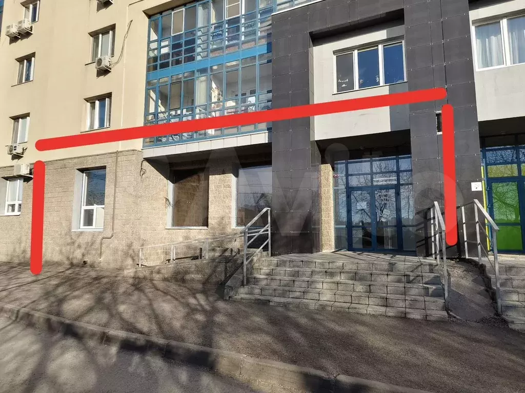 Помещение для вашего бизнеса 136м (72м и 64м) - Фото 1