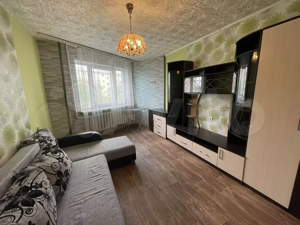 2-к. квартира, 52 м, 4/9 эт. - Фото 1