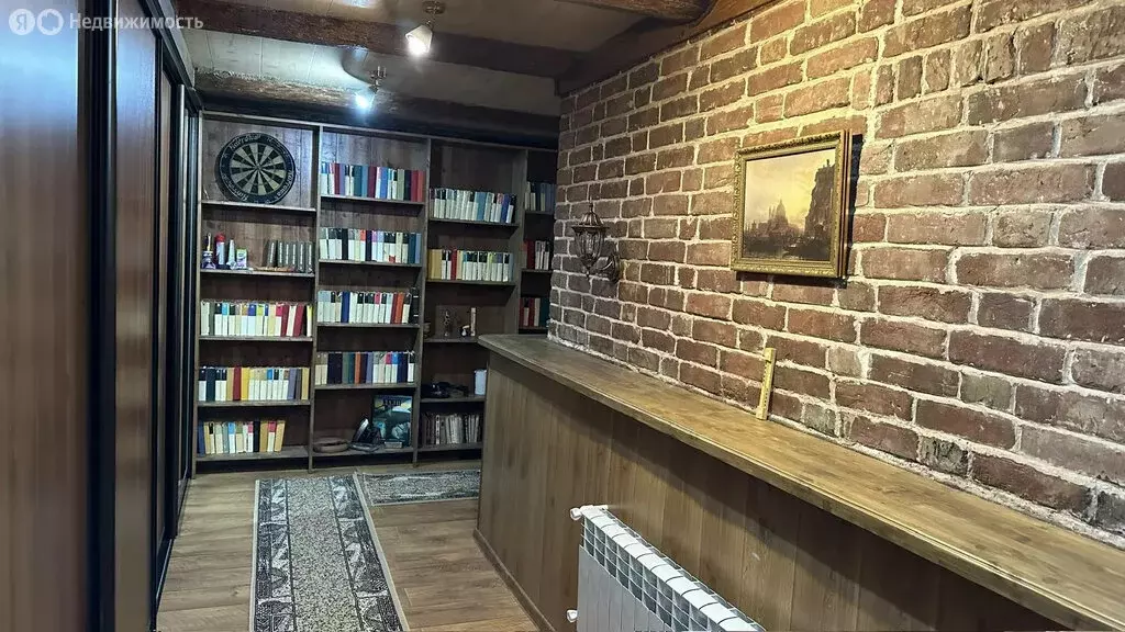 3-комнатная квартира: Астрахань, 3-я Интернациональная улица, 1/12 ... - Фото 2