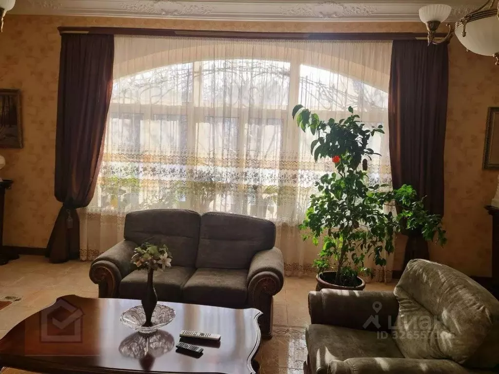 Дом в Крым, Симферополь ул. Мелитопольская (400 м) - Фото 2