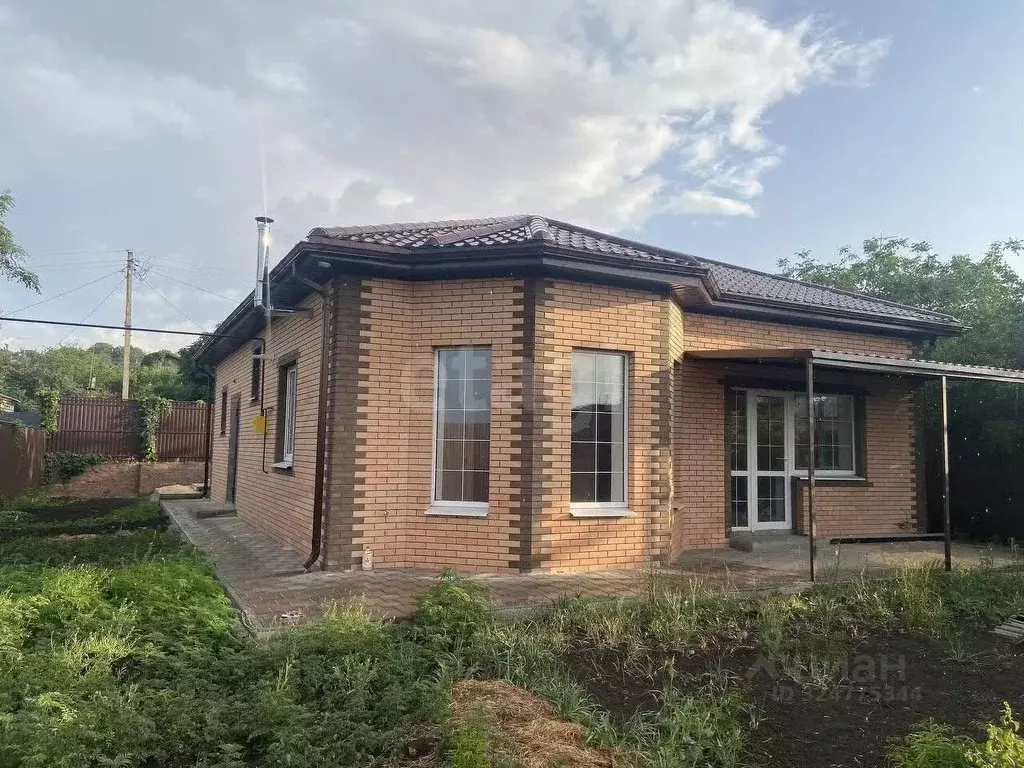 Дом в Ростовская область, Новочеркасск Казанский пер., 34 (110 м) - Фото 1