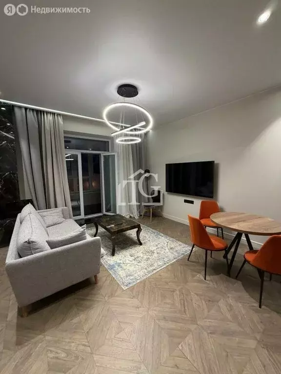 2-комнатная квартира: Санкт-Петербург, Петровский проспект, 5 (82.8 м) - Фото 1