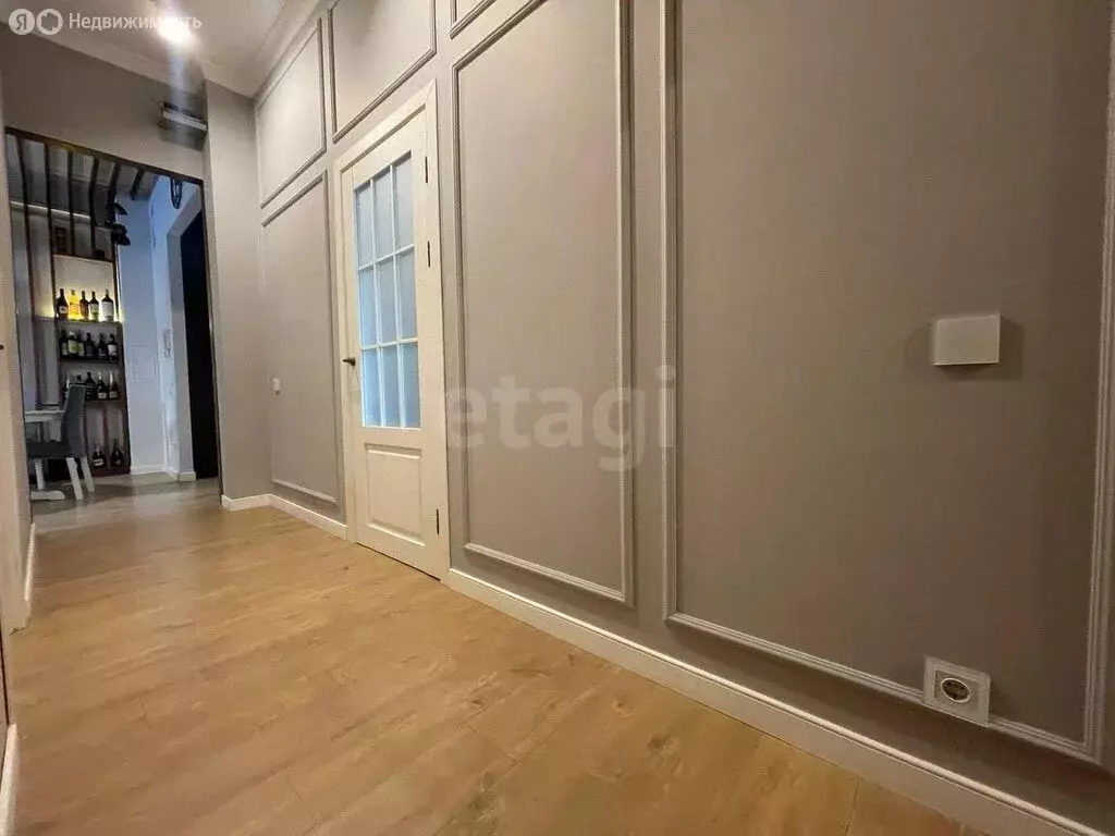 3-комнатная квартира: Калининград, улица Маршала Борзова, 58Д (79.4 м) - Фото 1