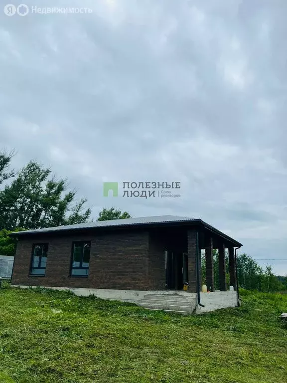 Дом в Орловский муниципальный округ, посёлок Хвощёвский, Кооперативная ... - Фото 1